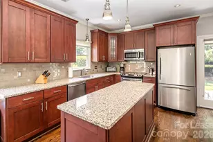 418 Olmsted Park Pl, Charlotte, NC 28203 - Photo 8