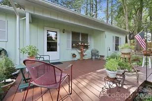 473 King William Rd, Hendersonville, NC 28739 - Photo 6