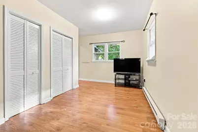 473 King William Road, Hendersonville, NC 28739 - Photo 18
