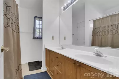 12009 Silvercrest Drive, Charlotte, NC 28215 - Photo 22