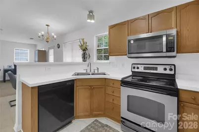 12009 Silvercrest Drive, Charlotte, NC 28215 - Photo 4