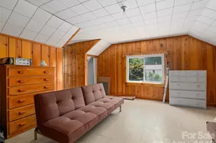 654 Ratcliff Cove Rd, Waynesville, NC 28786 - Photo 26