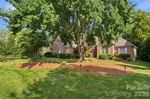 13101 Darby Chase Dr, Charlotte, NC 28277 - Photo 2