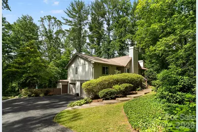16 Canterbury Drive, Arden, NC 28704 - Photo 2