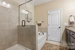 4133 La Crema Dr, Charlotte, NC 28214 - Photo 18