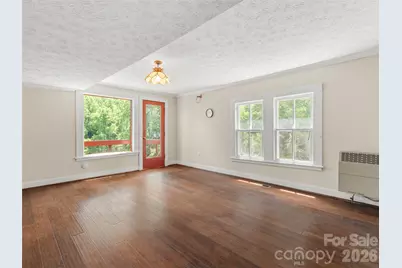 54 Louisiana Avenue, Saluda, NC 28773 - Photo 16
