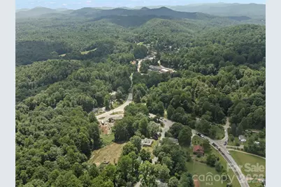 54 Louisiana Avenue, Saluda, NC 28773 - Photo 38