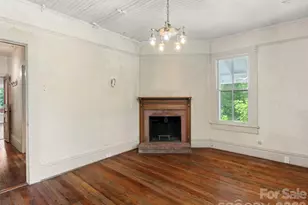 54 Louisiana Ave, Saluda, NC 28773 - Photo 6