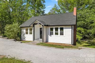 523 Harrison Avenue, Franklin, NC 28734 - Photo 6