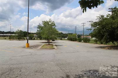 2025 Morganton Boulevard SW, Lenoir, NC 28645 - Photo 4