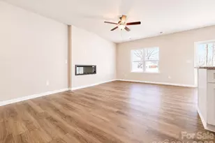 4729 Muskogee Dr, Charlotte, NC 28227 - Photo 4