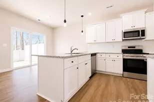 4729 Muskogee Dr, Charlotte, NC 28227 - Photo 10