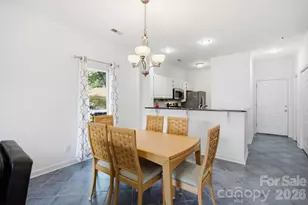 18009 Kings Point Dr, Cornelius, NC 28031 - Photo 6