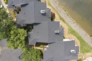 18009 Kings Point Dr, Cornelius, NC 28031 - Photo 18