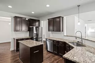 7235 Barefoot Forest Dr, Charlotte, NC 28269 - Photo 12