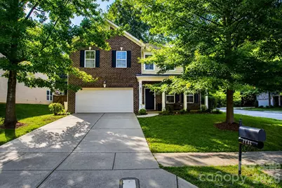 7235 Barefoot Forest Drive, Charlotte, NC 28269 - Photo 1