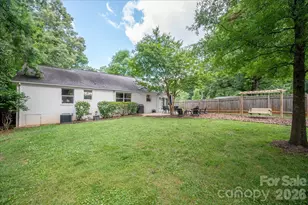5201 Glenham Dr, Charlotte, NC 28210 - Photo 36