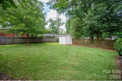 5201 Glenham Drive, Charlotte, NC 28210 - Photo 34