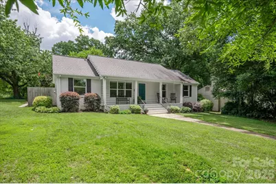 5201 Glenham Drive, Charlotte, NC 28210 - Photo 2