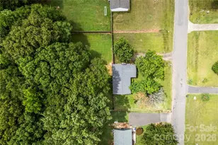 1050 Hay Row Rd, Clover, SC 29710 - Photo 34