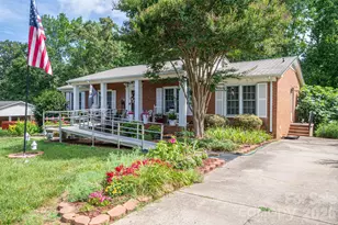 818 Hill St, Shelby, NC 28152 - Photo 1