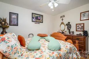 818 Hill St, Shelby, NC 28152 - Photo 18