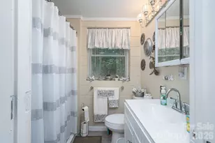 818 Hill St, Shelby, NC 28152 - Photo 36