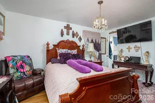818 Hill St, Shelby, NC 28152 - Photo 14