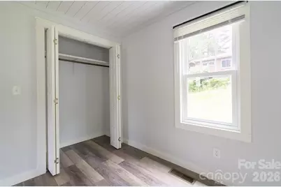 250 Oakdale Street, Brevard, NC 28712 - Photo 6