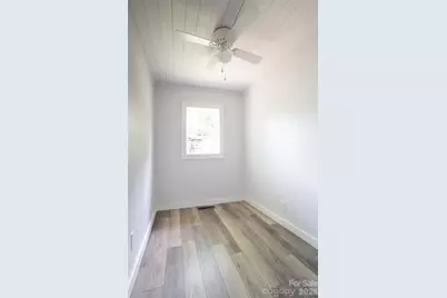 250 Oakdale Street, Brevard, NC 28712 - Photo 14