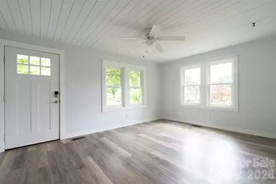 250 Oakdale Street, Brevard, NC 28712 - Photo 2