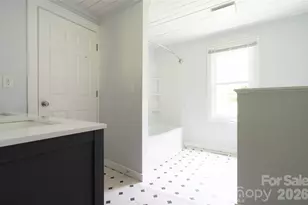 250 Oakdale St, Brevard, NC 28712 - Photo 22
