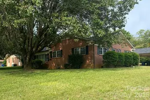 2171 6th St NE, Hickory, NC 28601 - Photo 22