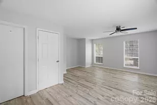 8345 Houndstooth Dr, Charlotte, NC 28227 - Photo 8