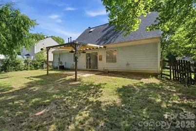 8345 Houndstooth Drive, Charlotte, NC 28227 - Photo 20