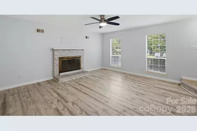 8345 Houndstooth Drive, Charlotte, NC 28227 - Photo 4