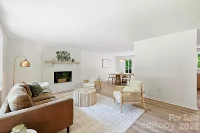 7323 Rollingridge Drive, Charlotte, NC 28211 - Photo 6