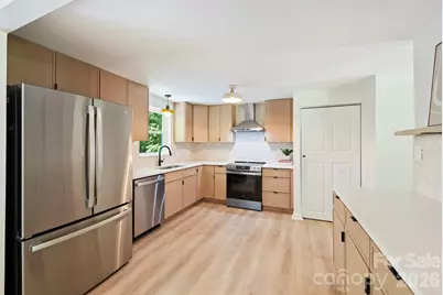 7323 Rollingridge Drive, Charlotte, NC 28211 - Photo 14