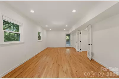 5301 Glenham Drive, Charlotte, NC 28210 - Photo 22