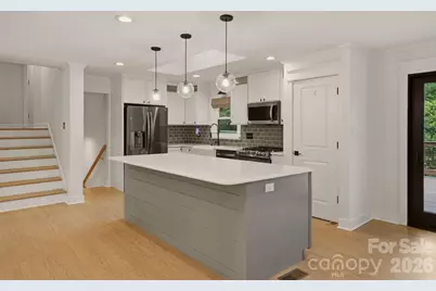 5301 Glenham Drive, Charlotte, NC 28210 - Photo 8