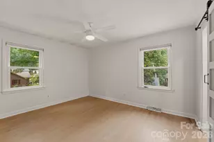 5301 Glenham Dr, Charlotte, NC 28210 - Photo 12