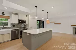 5301 Glenham Dr, Charlotte, NC 28210 - Photo 10