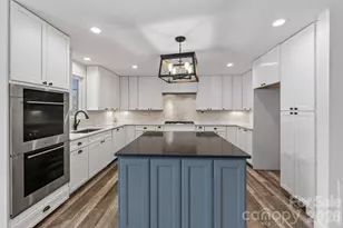 21200 Rio Oro Dr, Cornelius, NC 28031 - Photo 20