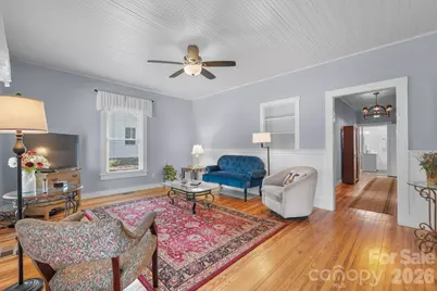 3084 W Main Street, Claremont, NC 28610 - Photo 10
