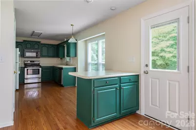 204 Windsor Forest Circle, Fletcher, NC 28732 - Photo 18