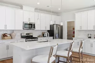 467 Nash St, Fort Mill, SC 29715 - Photo 10