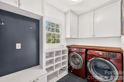 10300 Ben Franklin Court, Charlotte, NC 28277 - Photo 16