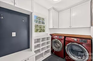 10300 Ben Franklin Ct, Charlotte, NC 28277 - Photo 16