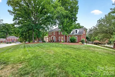 10300 Ben Franklin Court, Charlotte, NC 28277 - Photo 2