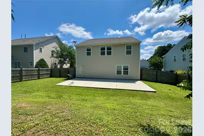 1507 Kellys Landing Drive, Mount Holly, NC 28120 - Photo 10